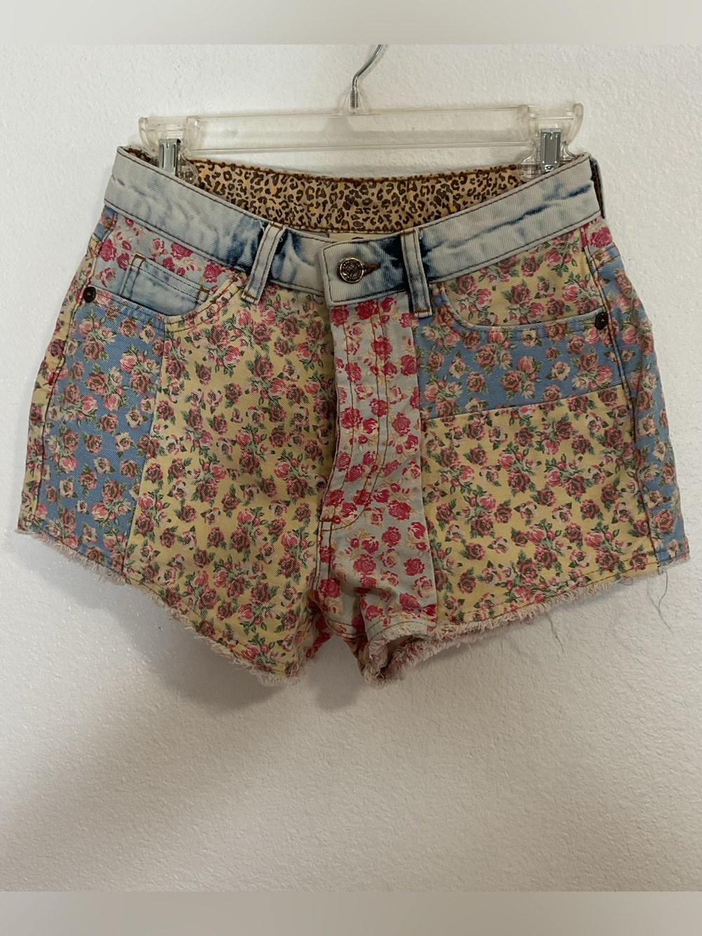 Anthropologie Farm Rio Floral Patchwork Jean Shorts - Picture 3 of 15